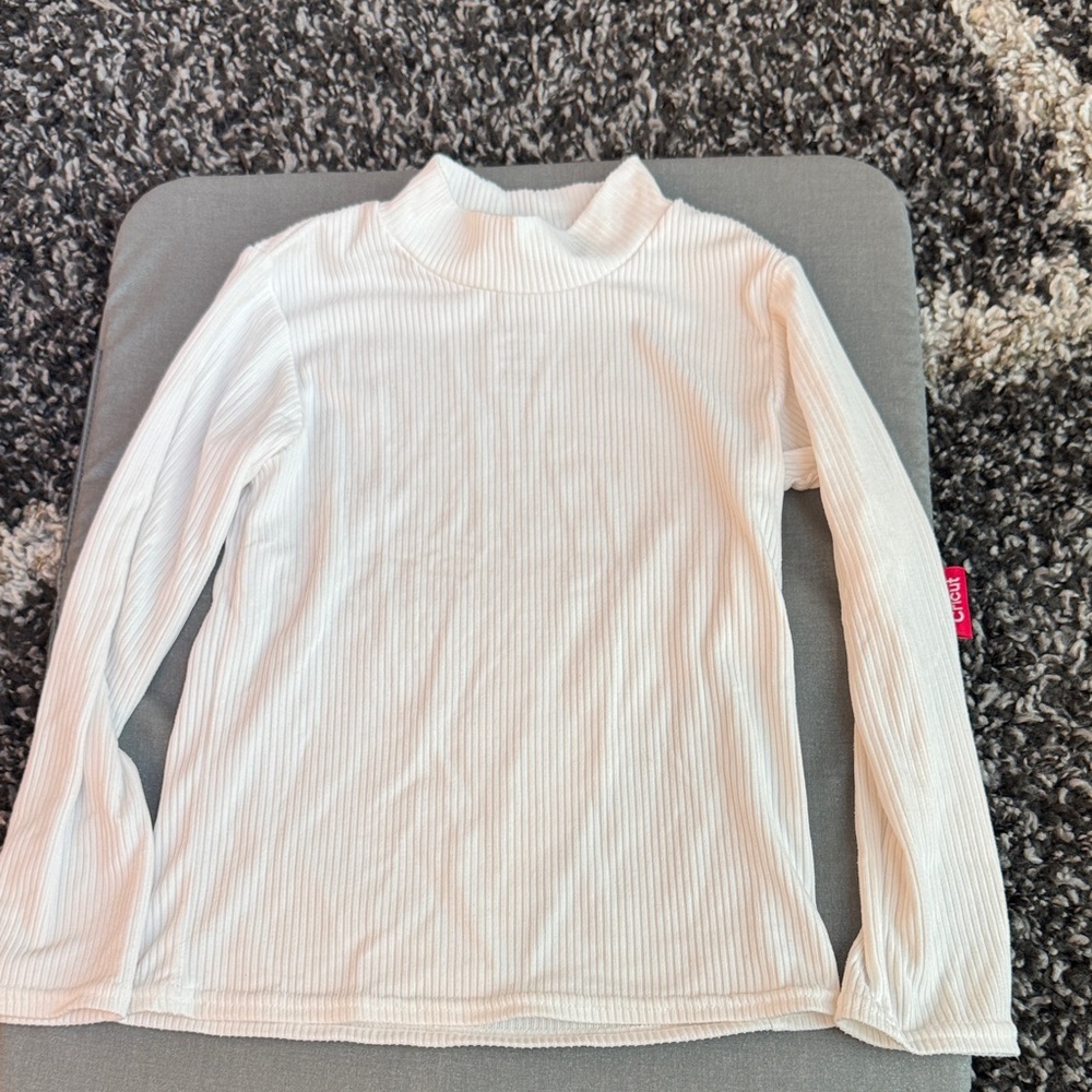 Blueberi Boulevard Cream Long Sleeve Tee